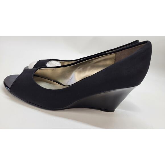 Bandolino Women's Tufflove Pump Black Size 6.5 - Picture 4 of 7